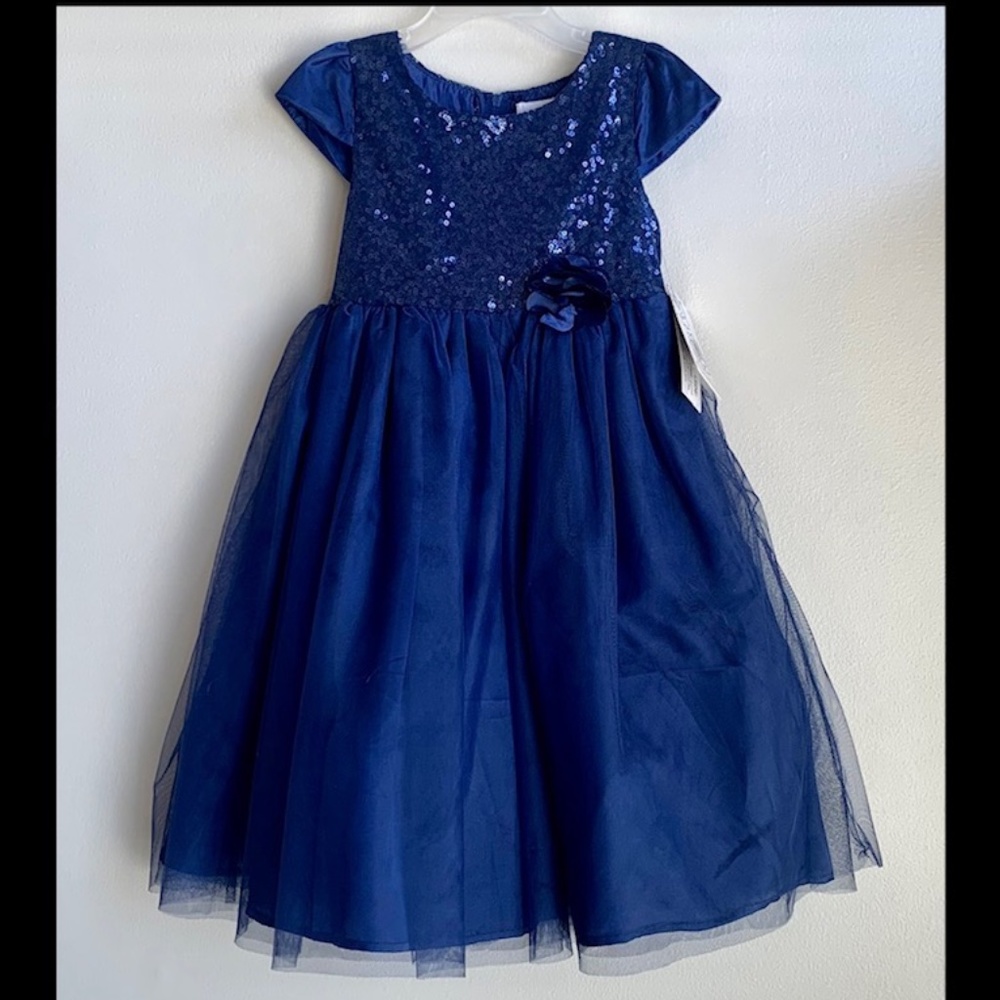 4 ever Free Deep Blue Tulle Dress with Sequins and Bow detail SIZE 4 NWT